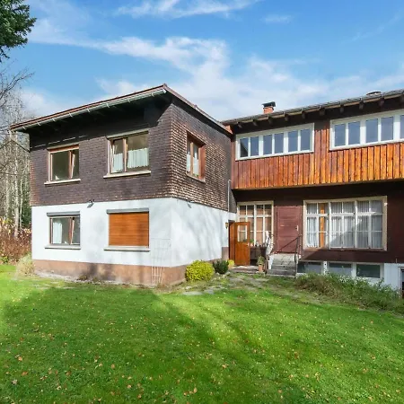 Picturesque In With Garden Sibratsgfall