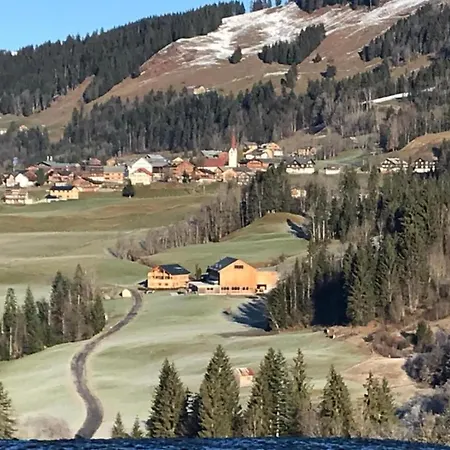 In Near Slopes Apartment